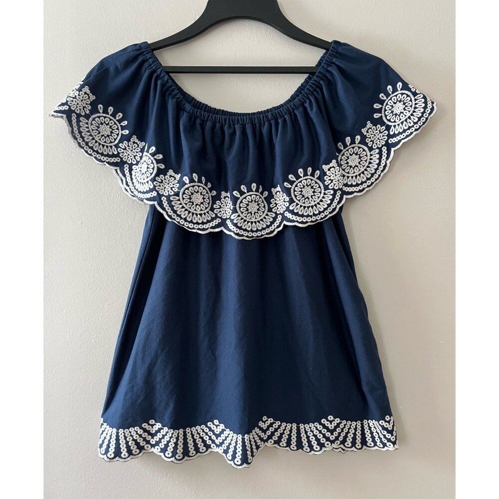 Fever Sz S Navy Blue Pullover Off the‎ Peasant Blouse White Floral Embroidery
